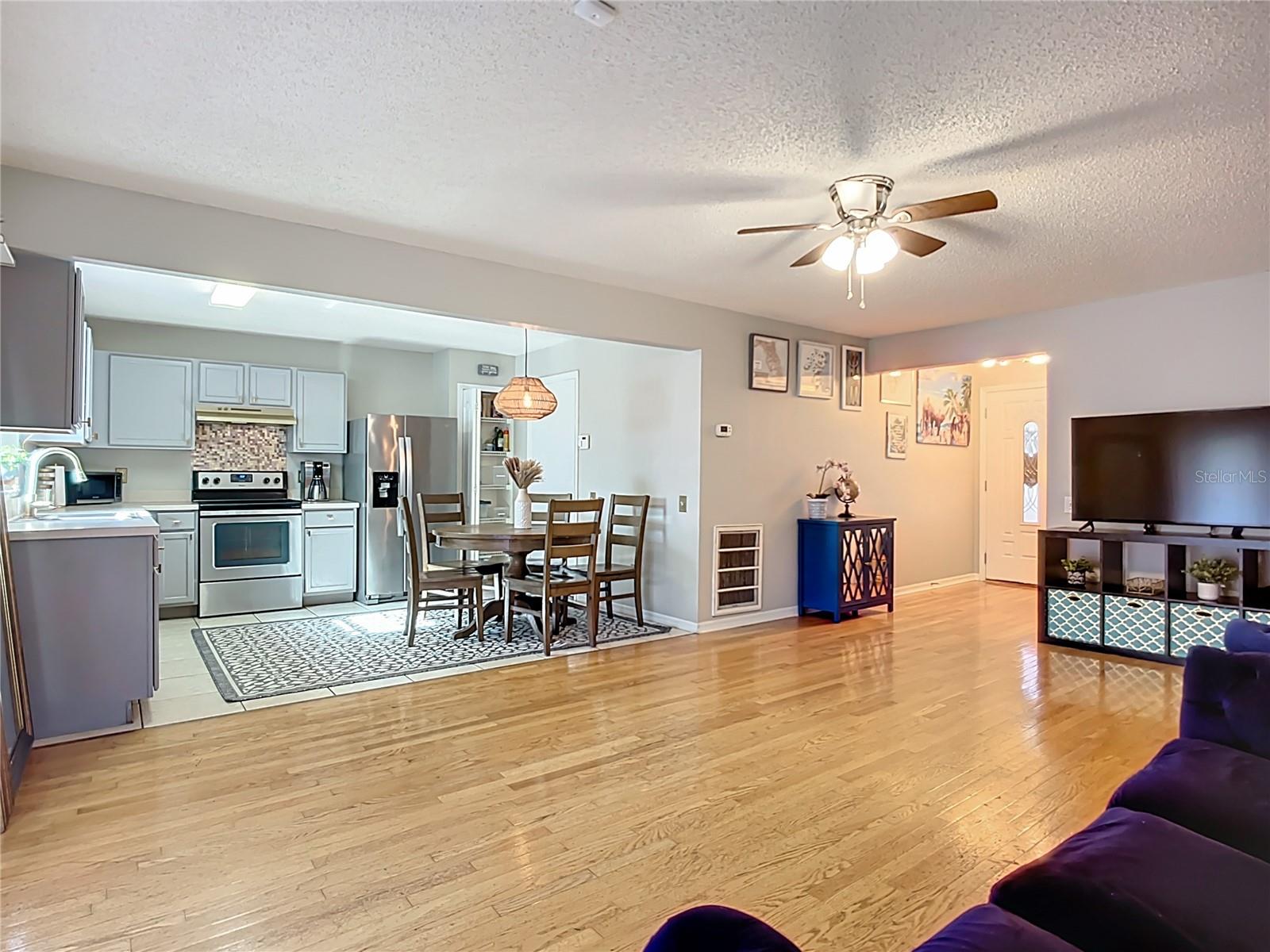 Image 12 of 46 For 12426 Dawn Vista Drive
