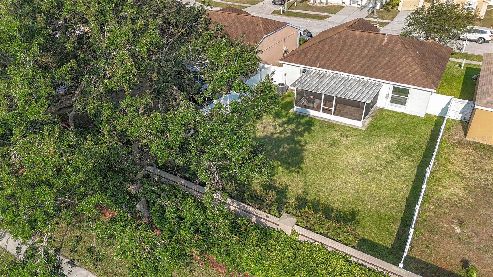 Image 40 of 46 For 12426 Dawn Vista Drive