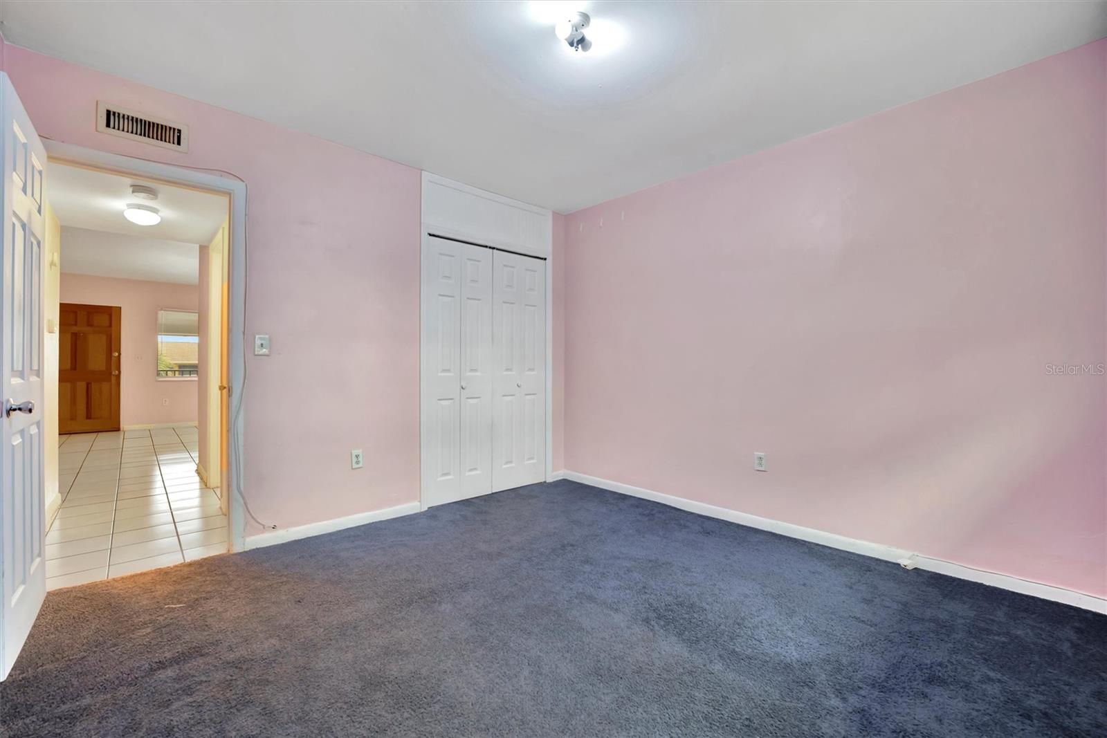 Image 17 of 21 For 2 Fernwood Avenue 16