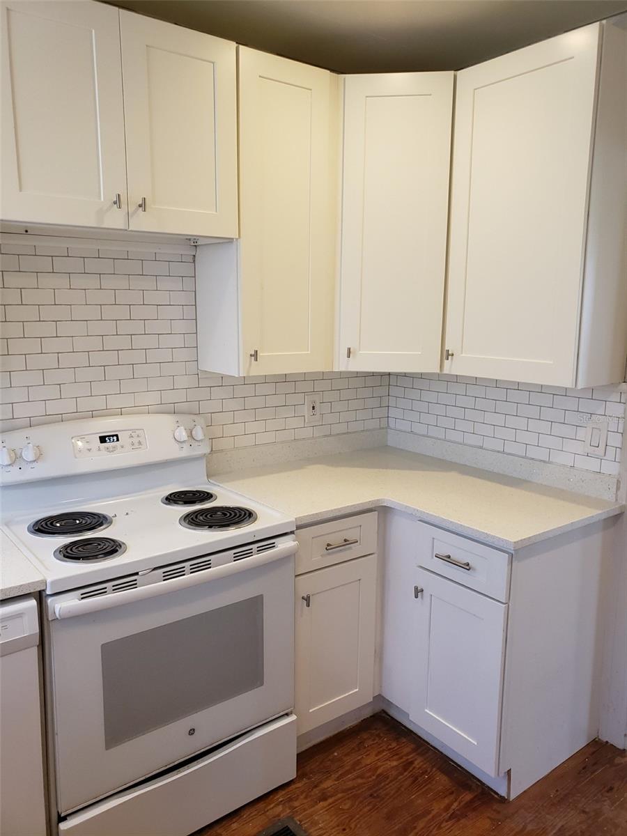 Image 4 of 18 For 3963 1st Avenue N