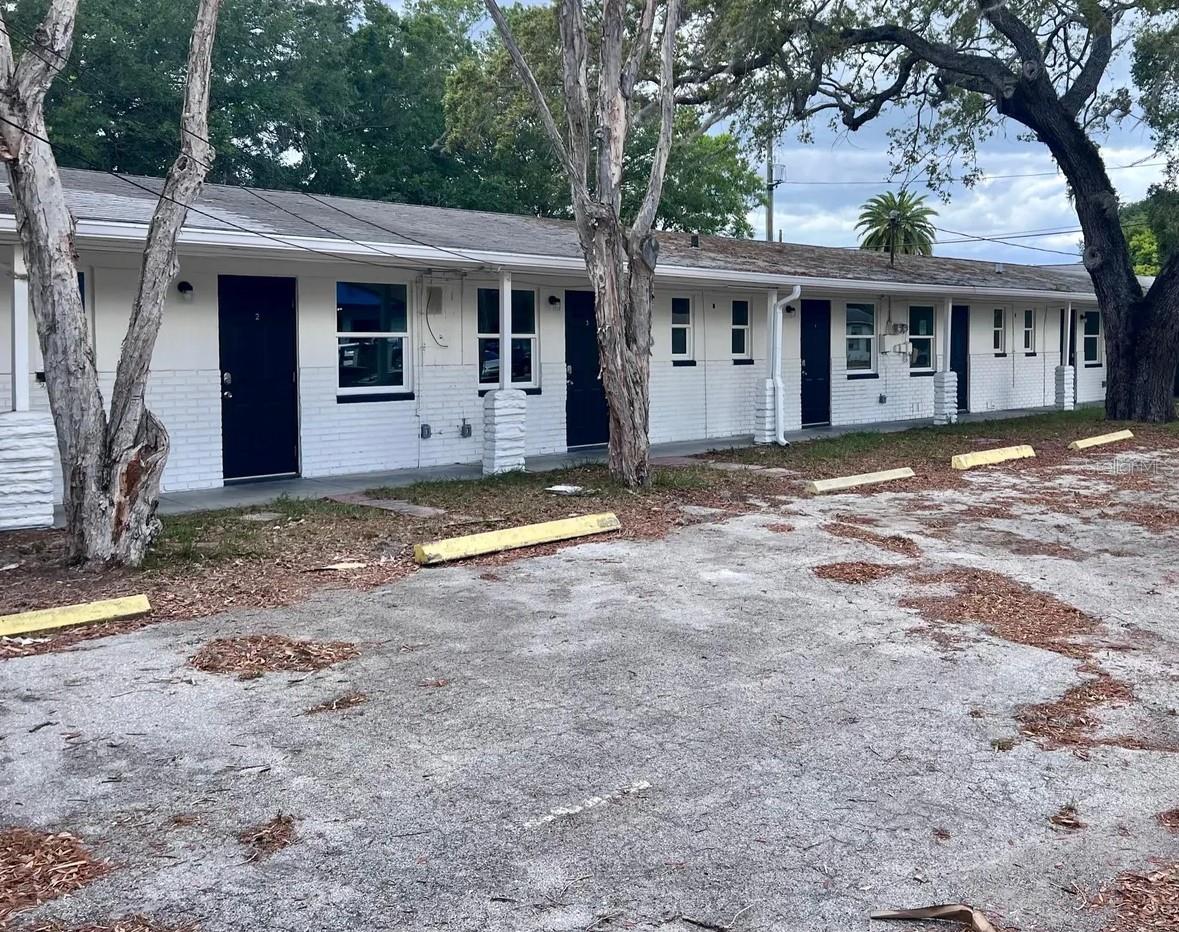 Details for 707 Rosery Road Nw 3, LARGO, FL 33770
