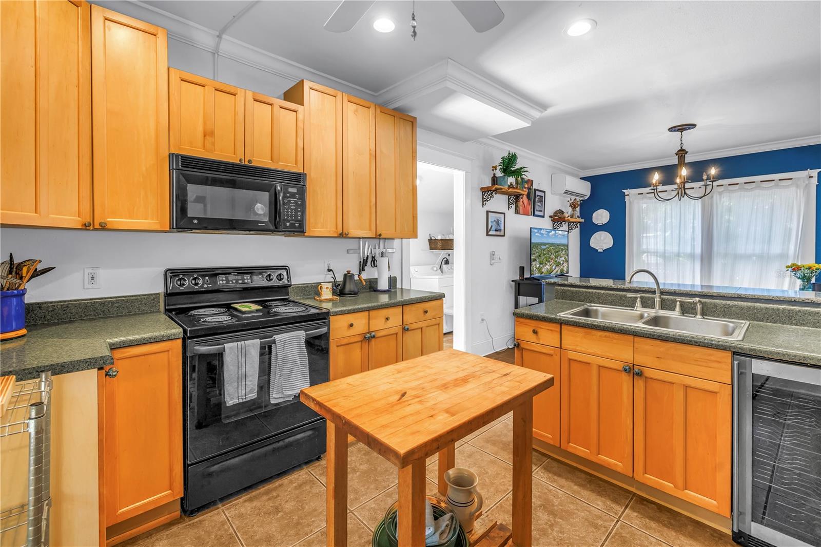 Image 18 of 40 For 1038 Crescent Lake Drive N