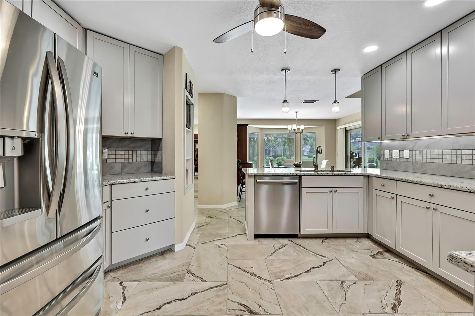 Image 12 of 79 For 9346 Southern Belle Drive