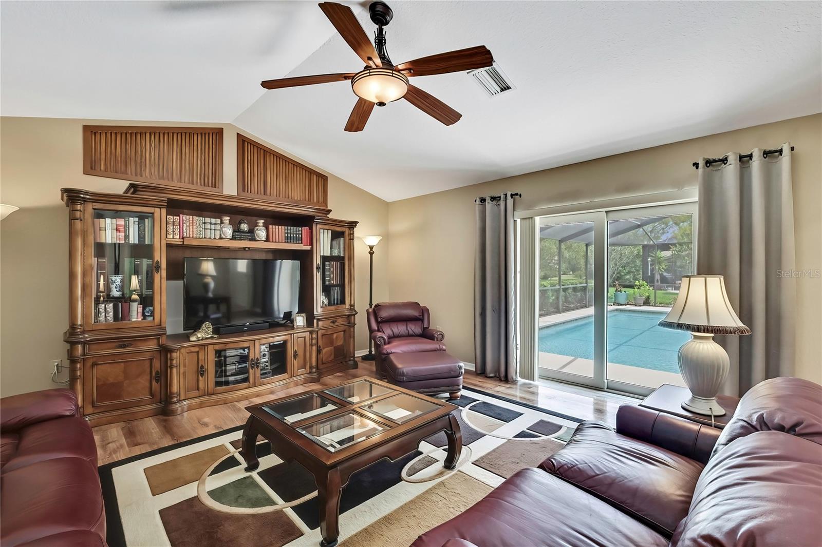 Image 18 of 79 For 9346 Southern Belle Drive