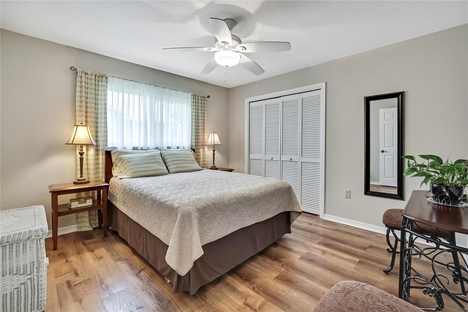 Image 22 of 79 For 9346 Southern Belle Drive