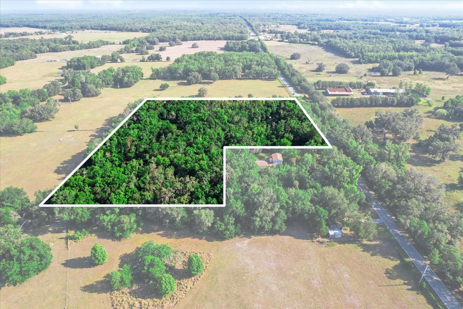 Image 3 of 8 For 15099 Citrus Way