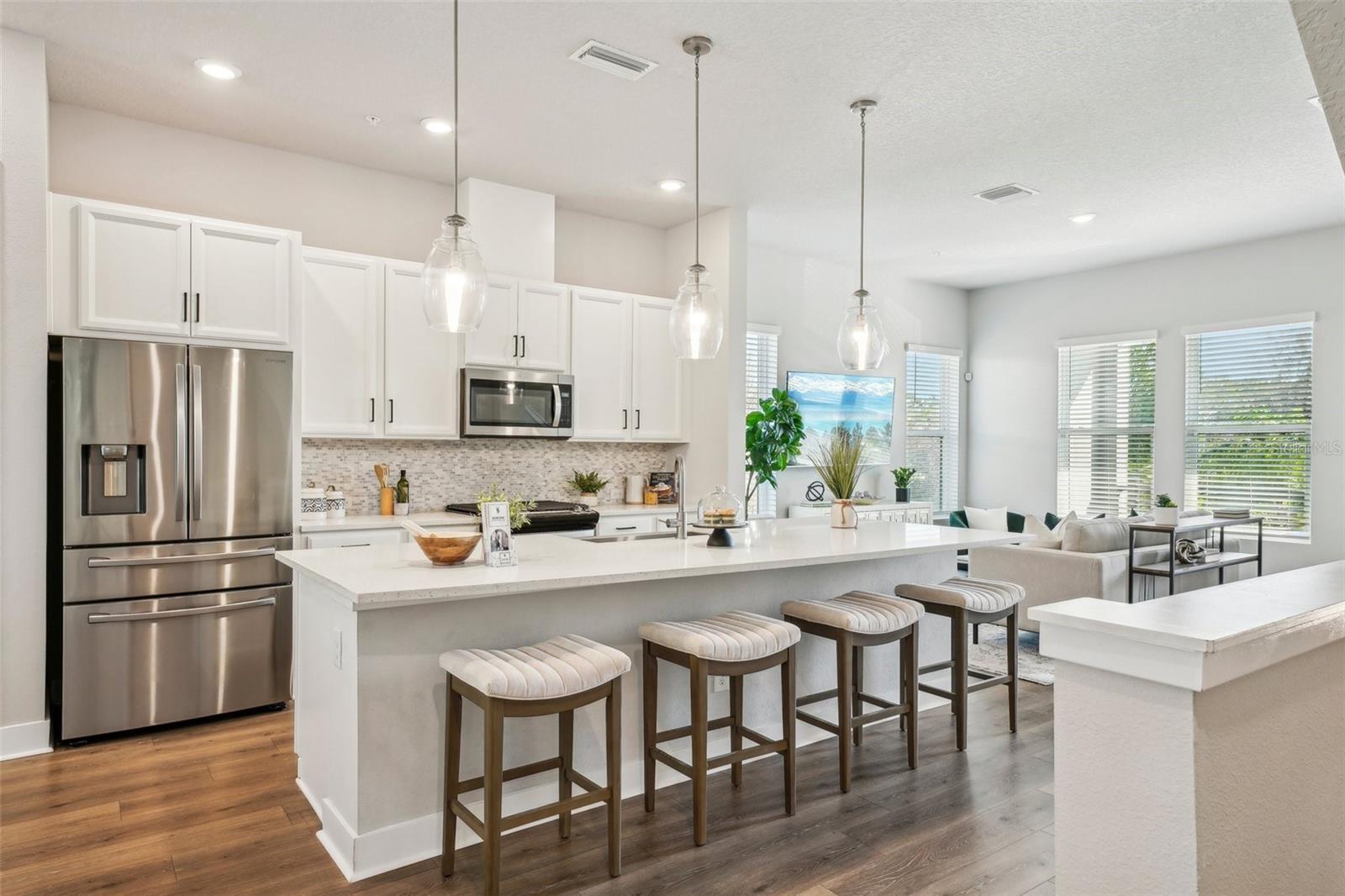 Listing photo id 19 for 2511 Grady Avenue 41