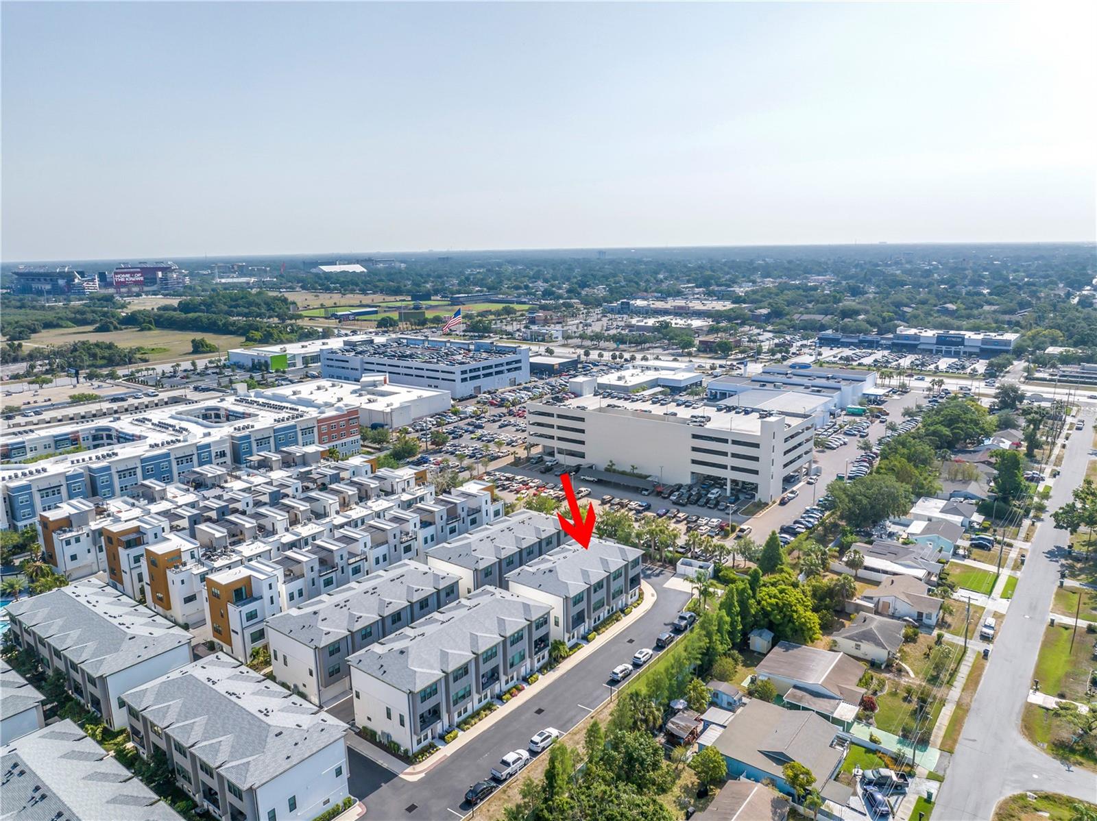 Listing photo id 77 for 2511 Grady Avenue 41