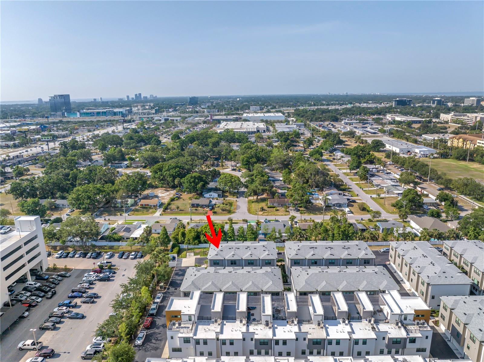 Listing photo id 80 for 2511 Grady Avenue 41