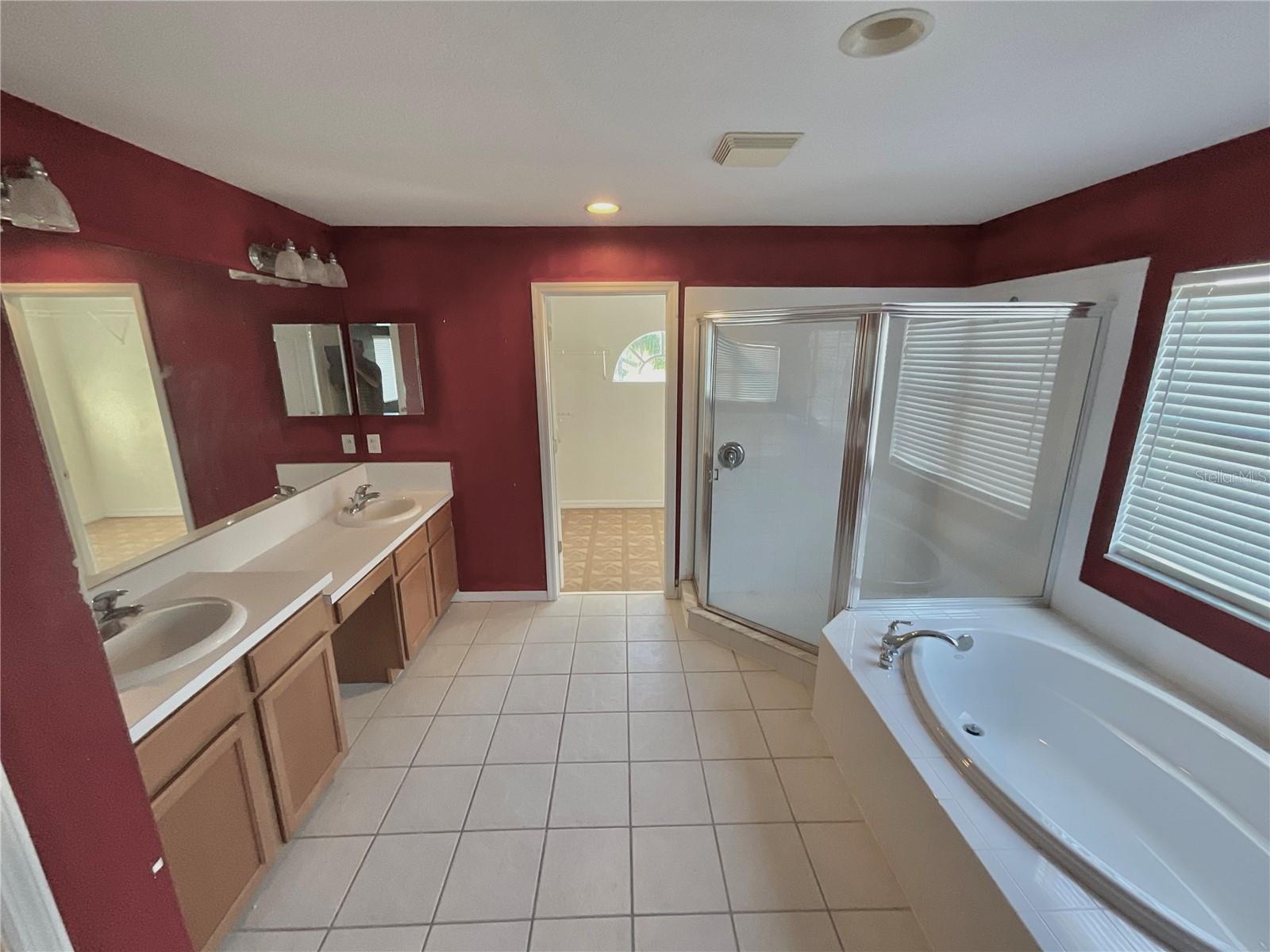 Image 14 of 28 For 1604 Swamp Rose Lane