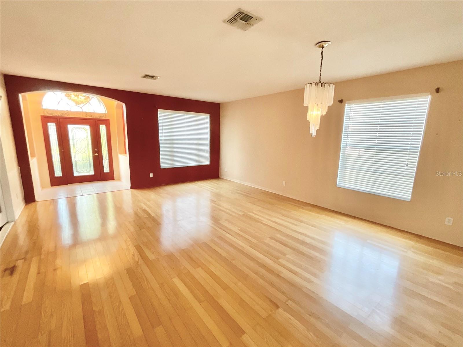 Image 7 of 28 For 1604 Swamp Rose Lane
