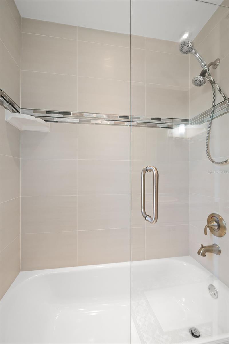 Listing photo id 28 for 261 Kentucky Avenue