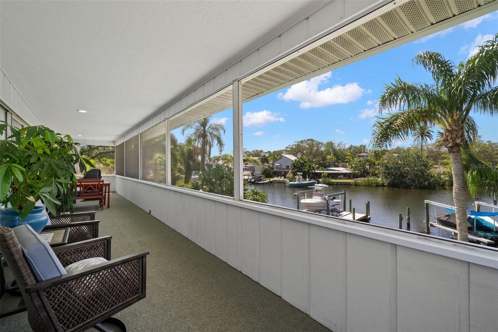 Listing photo id 30 for 261 Kentucky Avenue