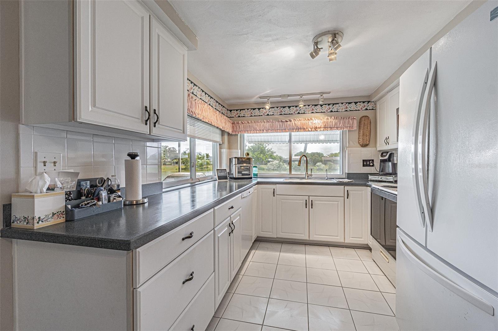 Image 9 of 29 For 4014 Pleasant Ridge Dr