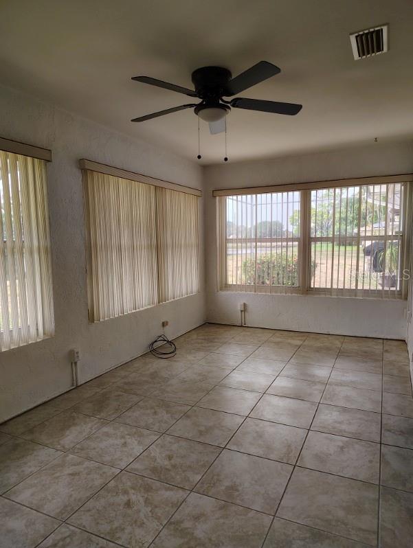 Image 12 of 24 For 10430 42nd Street N