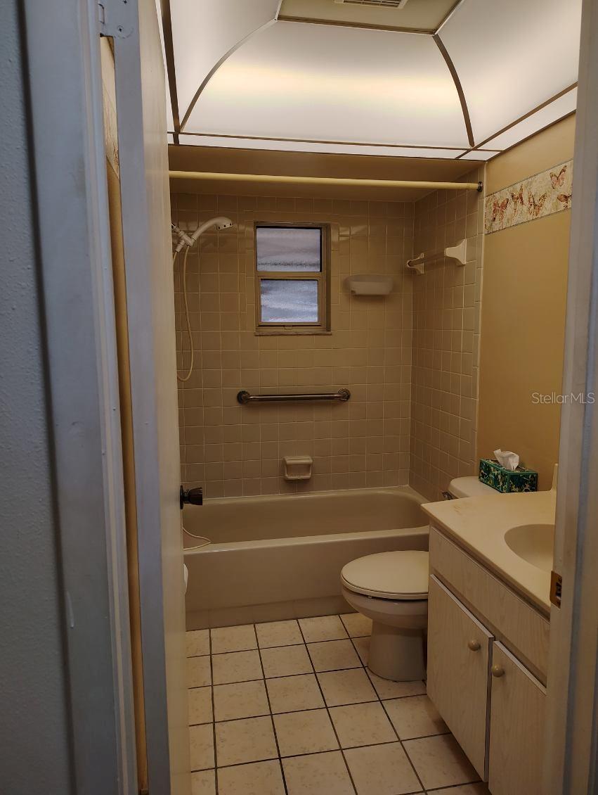 Image 14 of 24 For 10430 42nd Street N