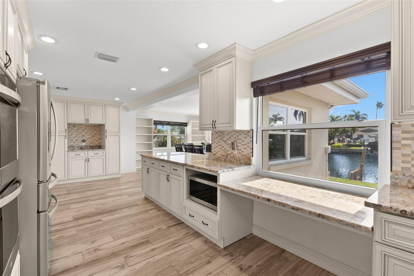 Image 10 of 34 For 4425 13th Way Ne