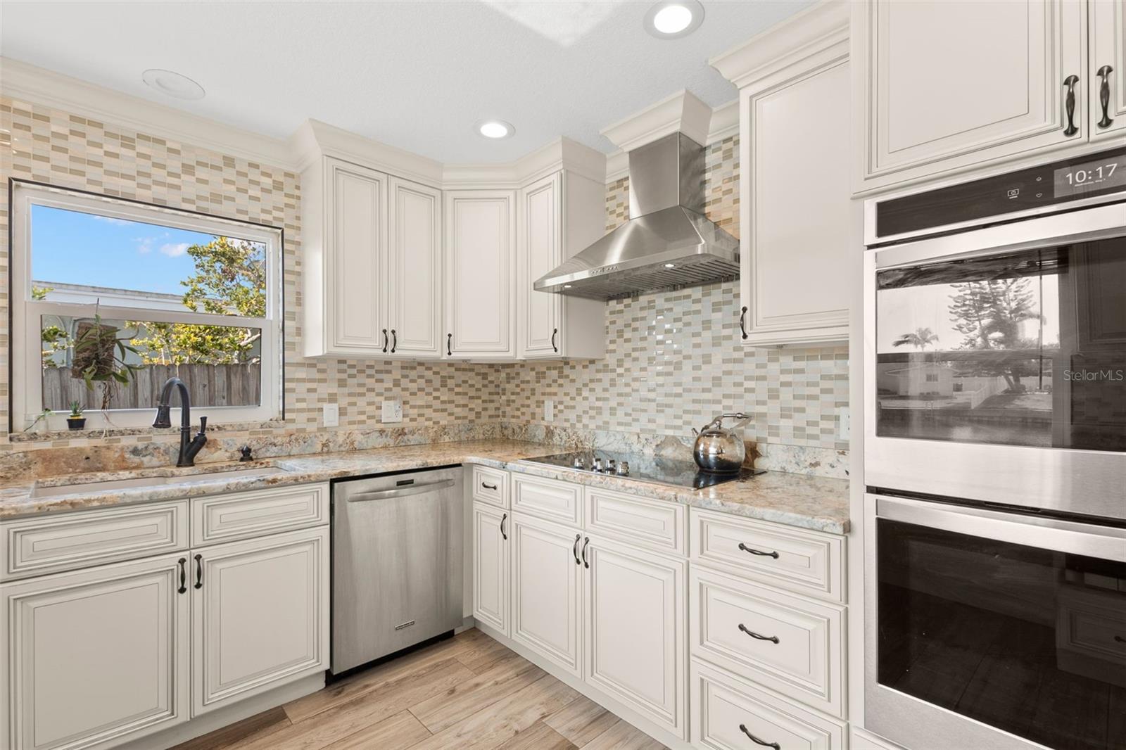 Image 12 of 34 For 4425 13th Way Ne