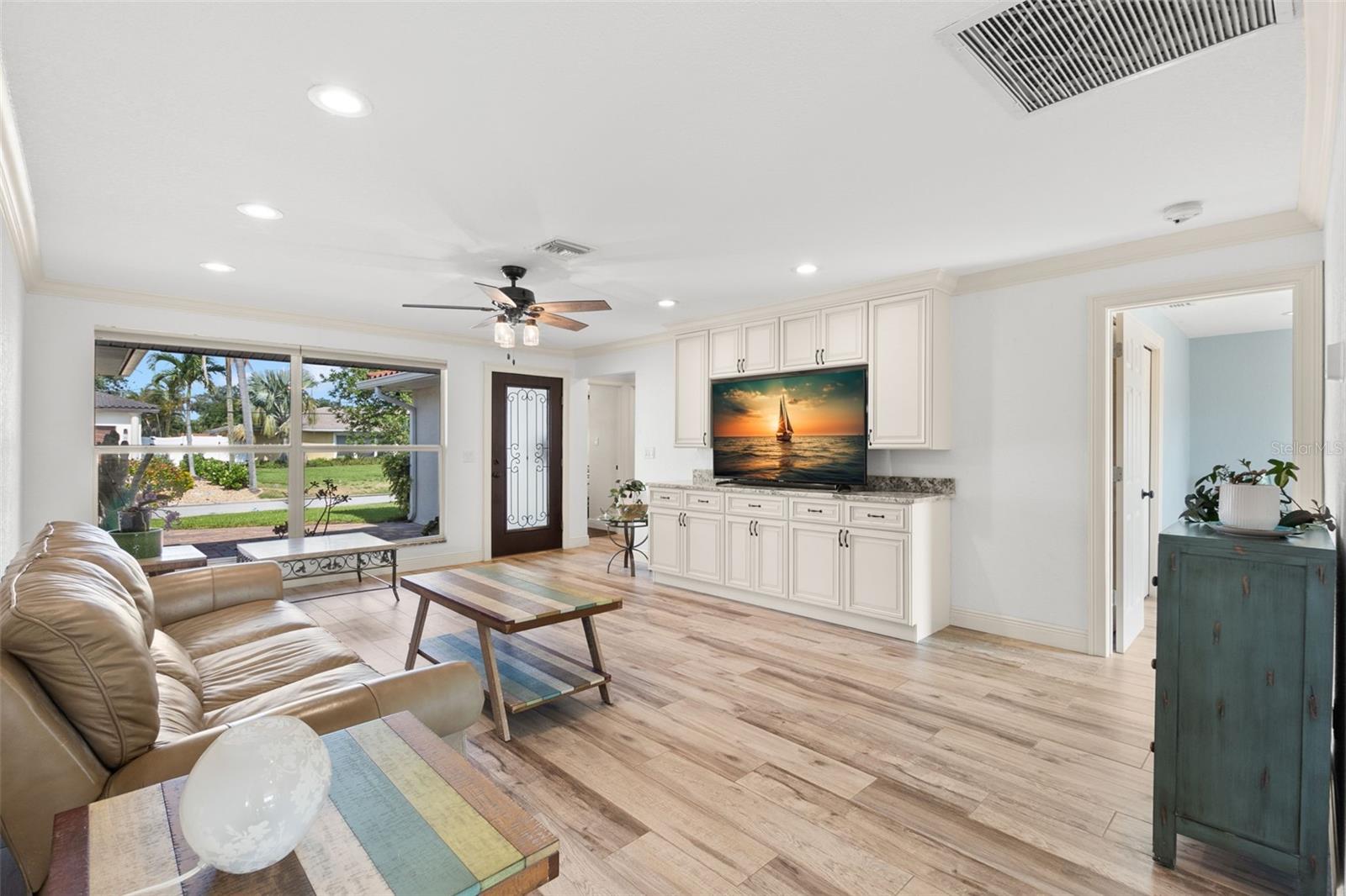 Image 7 of 34 For 4425 13th Way Ne