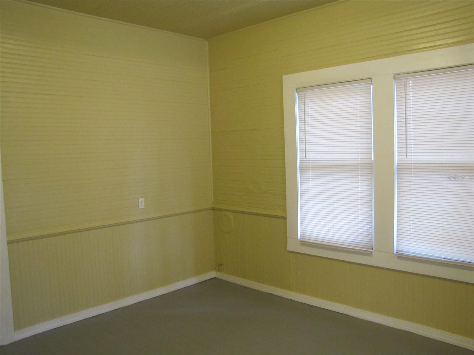 Image 7 of 13 For 1026 15th Avenue