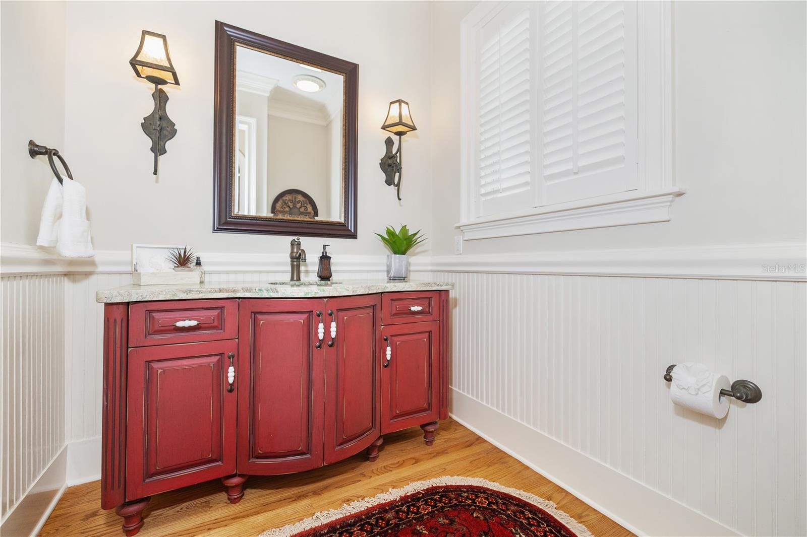 Image 40 of 73 For 6310 Maclaurin Drive