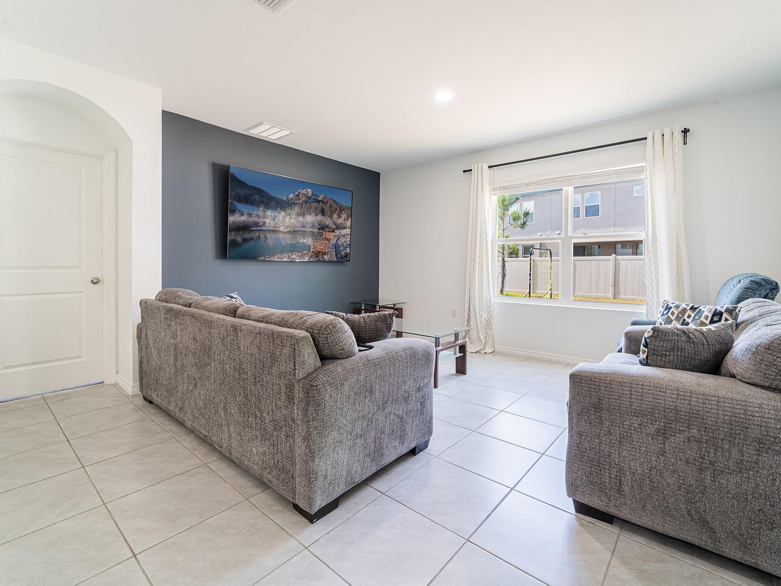 Image 11 of 42 For 8891 Bower Bass Circle