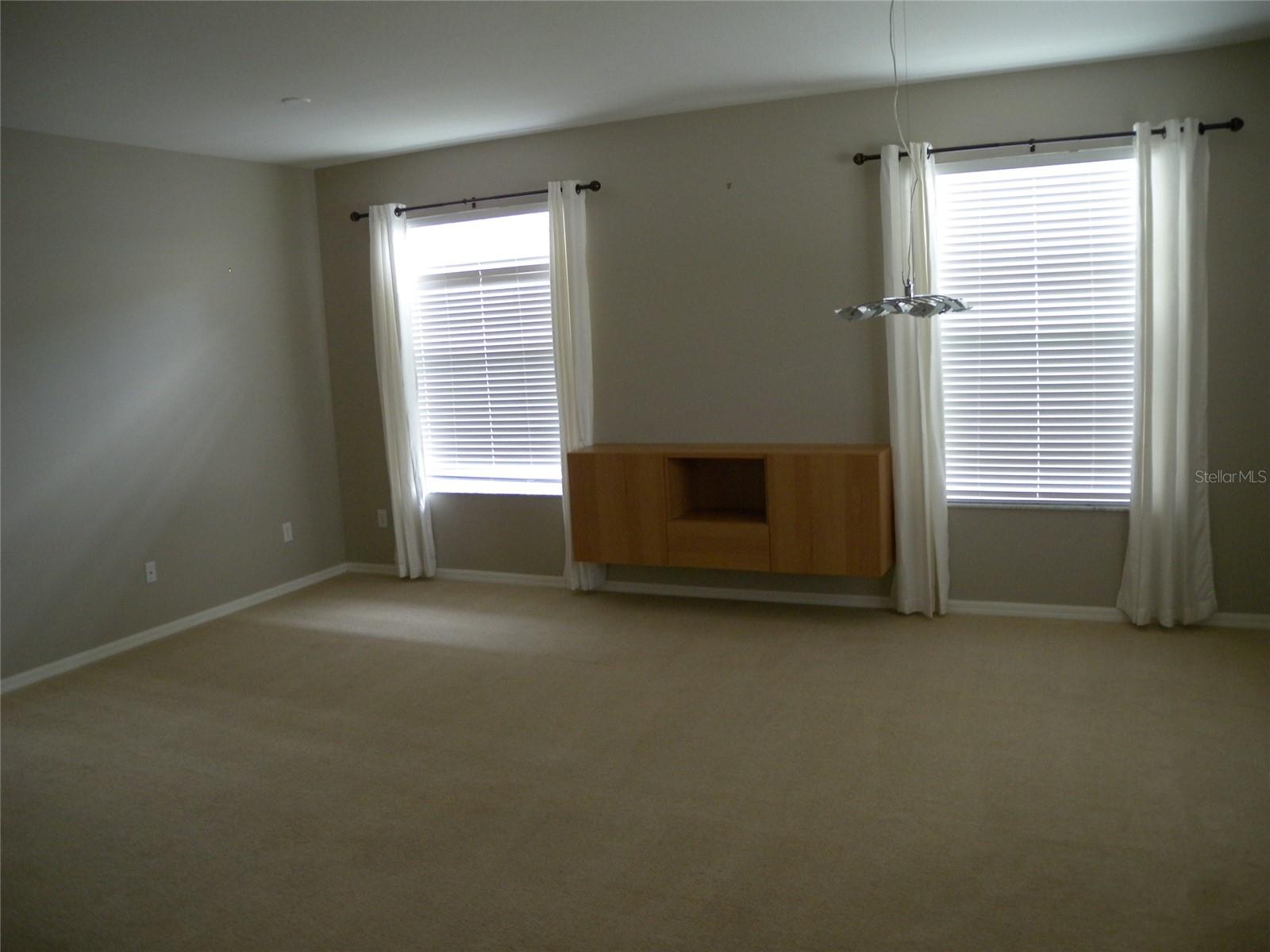 Image 5 of 16 For 15528 Gannetglade Lane