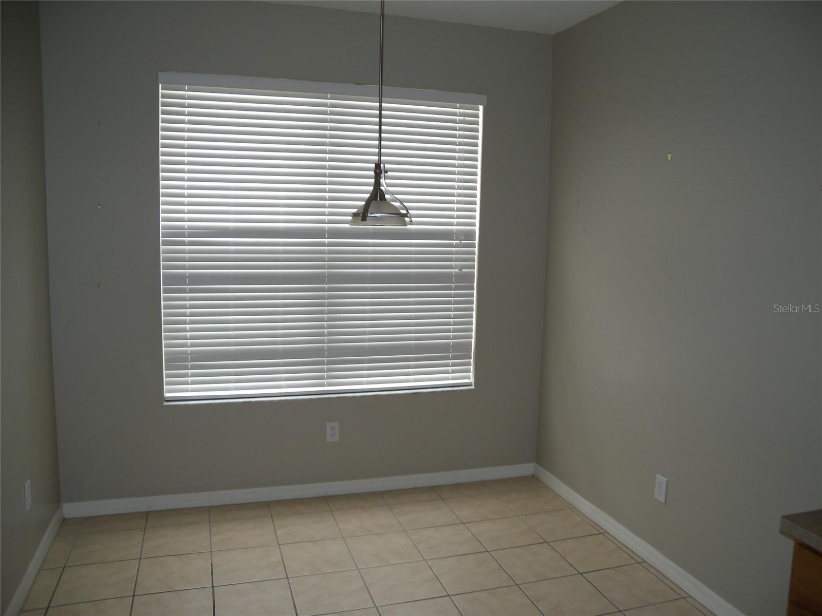 Image 9 of 16 For 15528 Gannetglade Lane