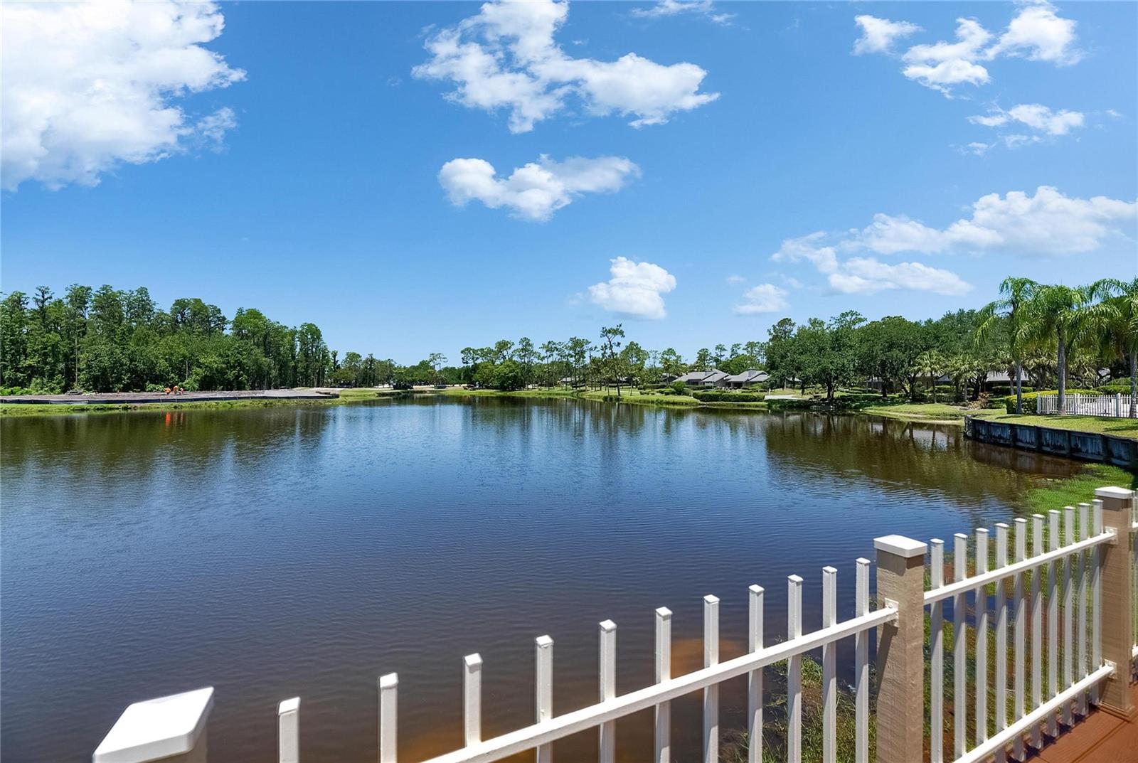 Listing photo id 56 for 29903 Baywood Lane