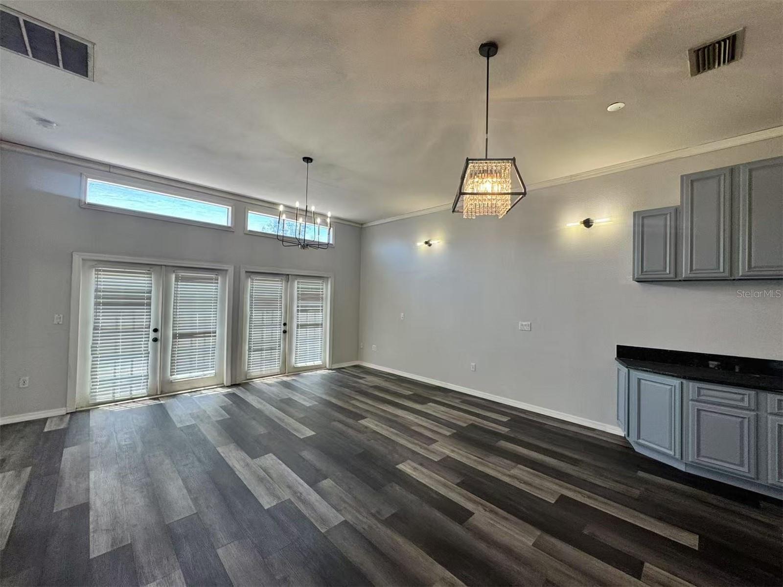 Image 17 of 42 For 12349 Wasatch Court