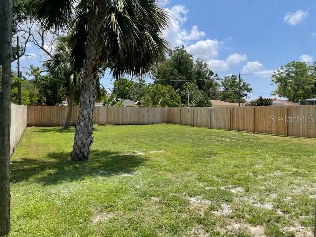 Listing photo id 42 for 7635 55th Street N