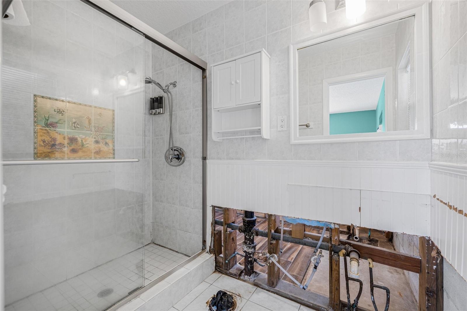 Image 34 of 38 For 8722 Thornwood Lane
