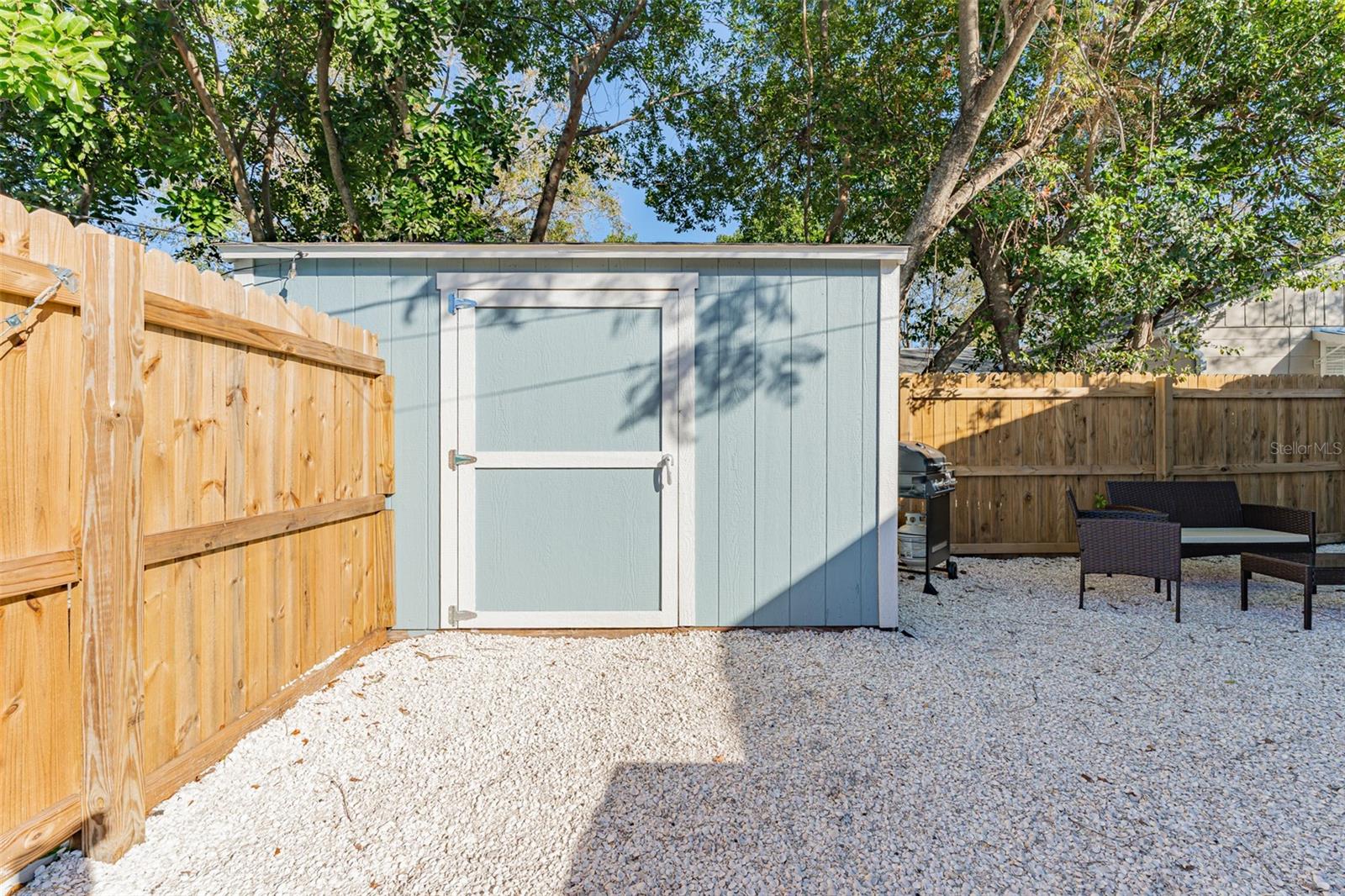 Image 38 of 43 For 2035 29th Avenue N