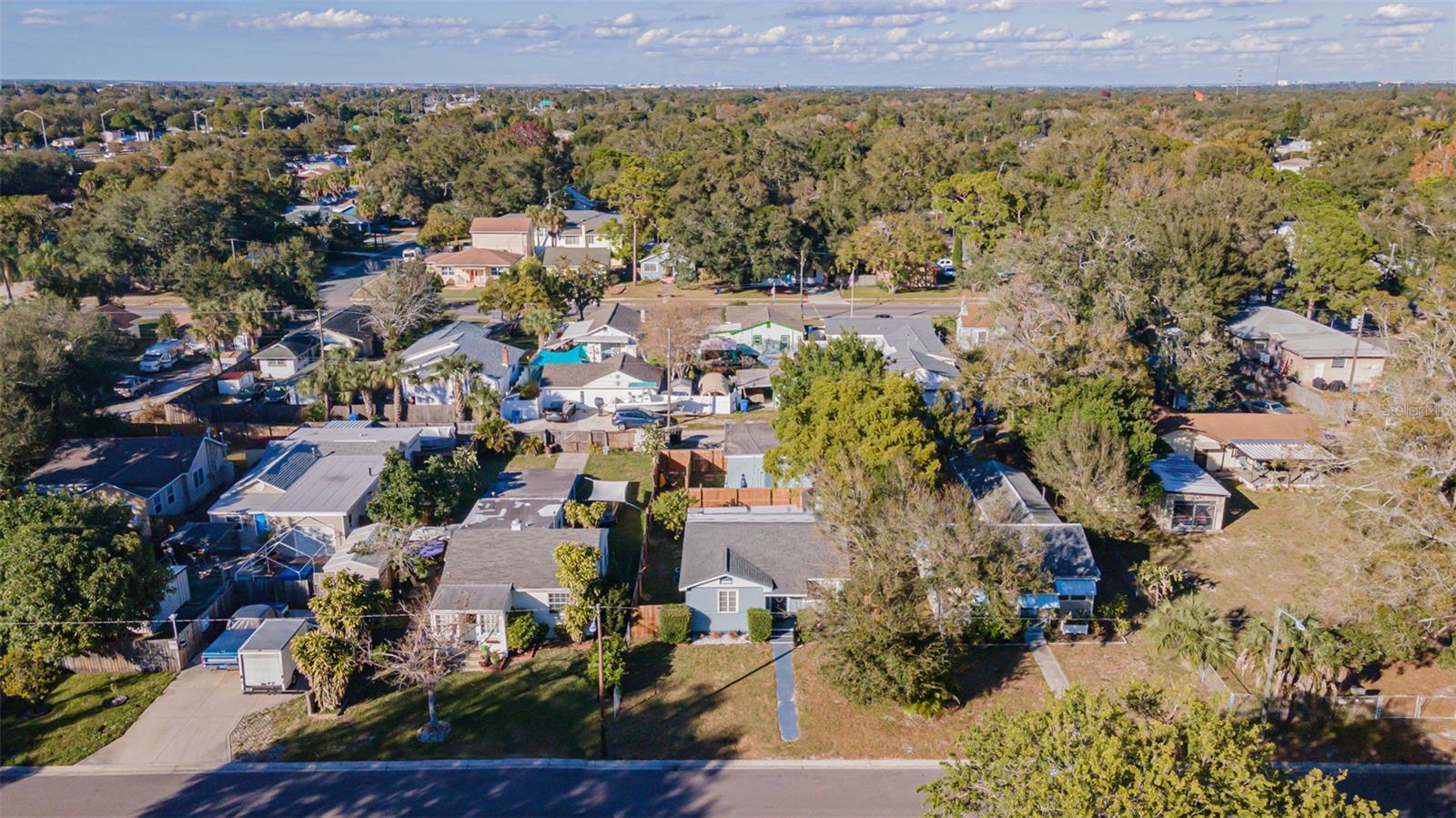 Image 39 of 43 For 2035 29th Avenue N
