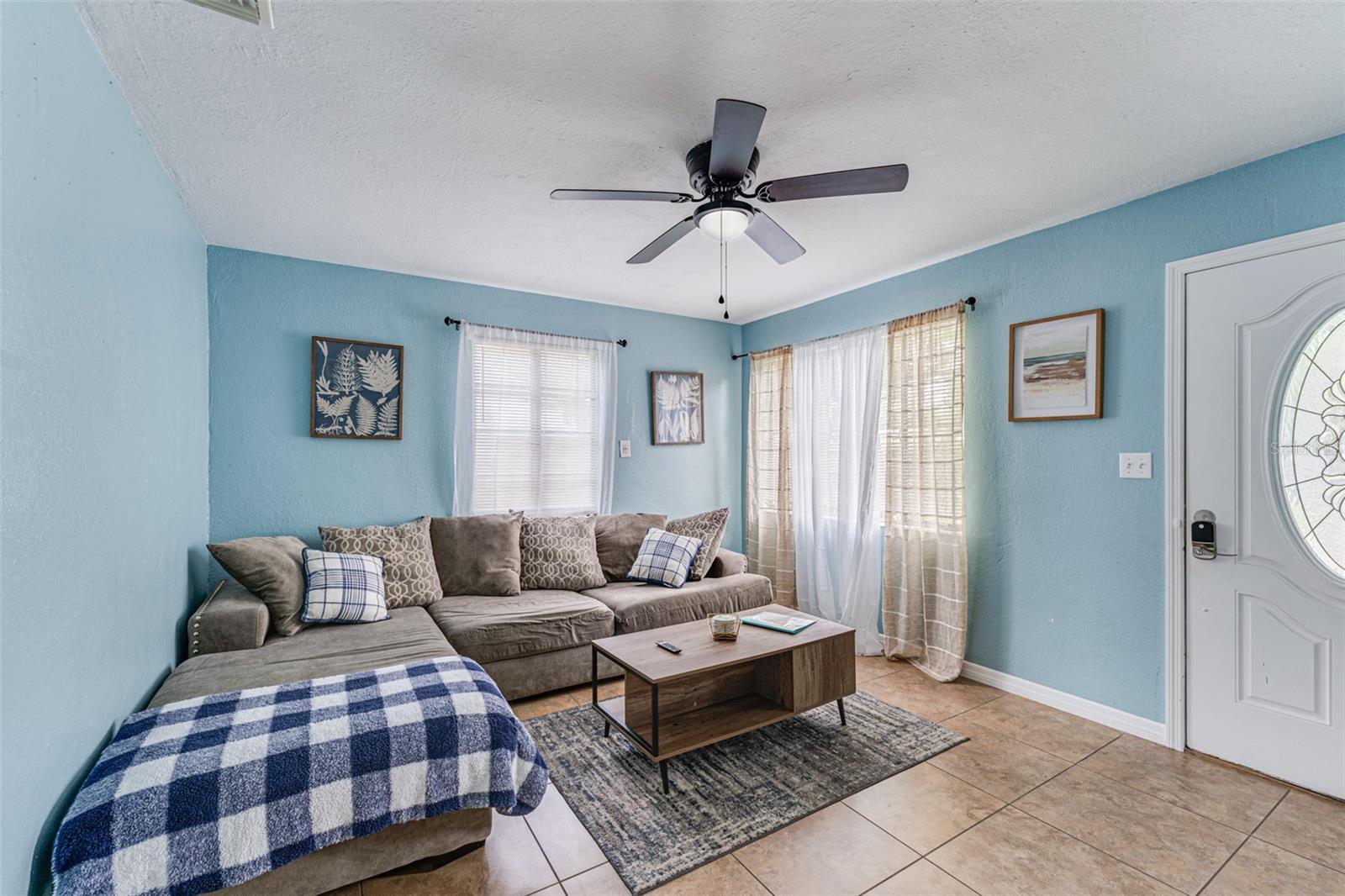 Image 8 of 43 For 2035 29th Avenue N