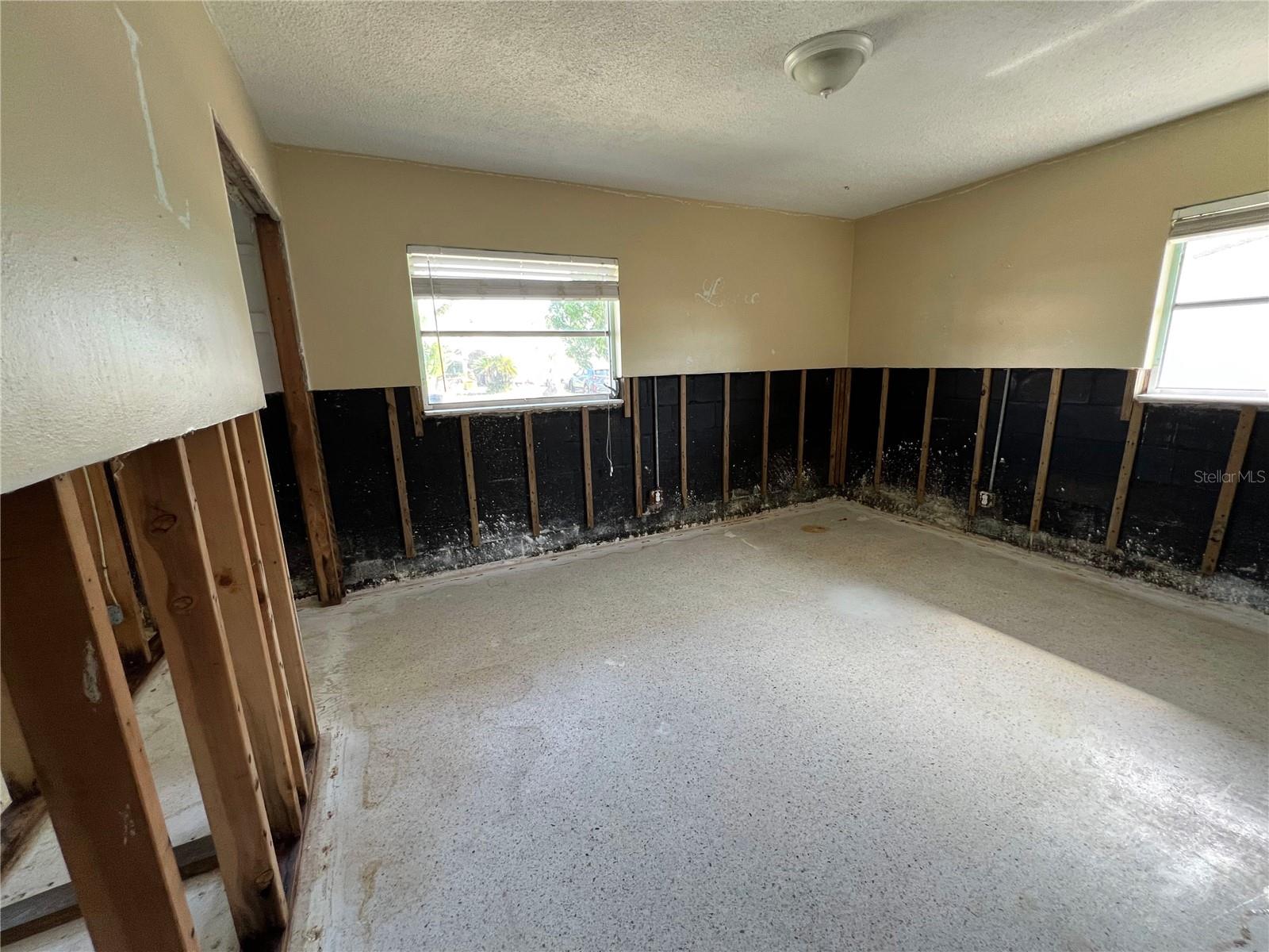Image 19 of 21 For 378 79th Avenue Ne