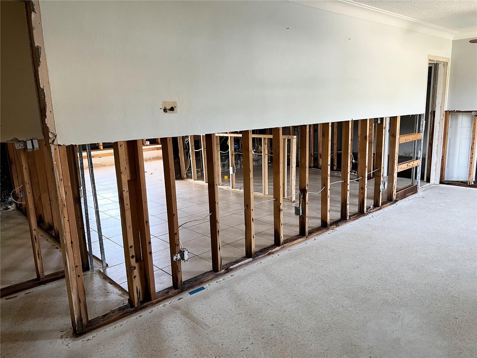 Image 8 of 21 For 378 79th Avenue Ne