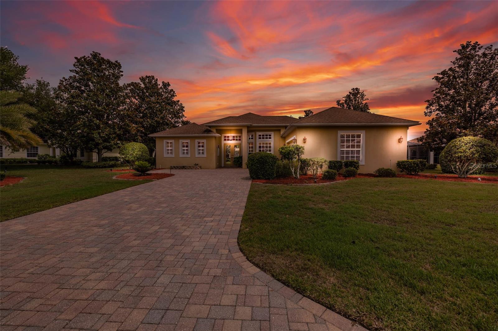 Details for 8308 Mobile Circle, WEEKI WACHEE, FL 34613