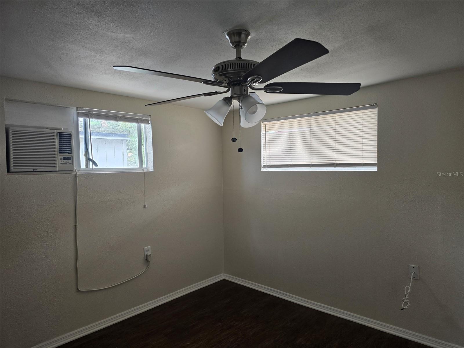 Image 14 of 18 For 7307 50th Avenue N