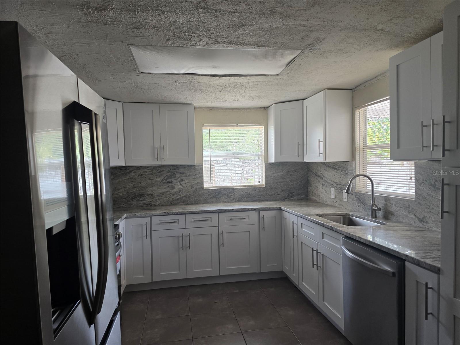 Image 4 of 18 For 7307 50th Avenue N