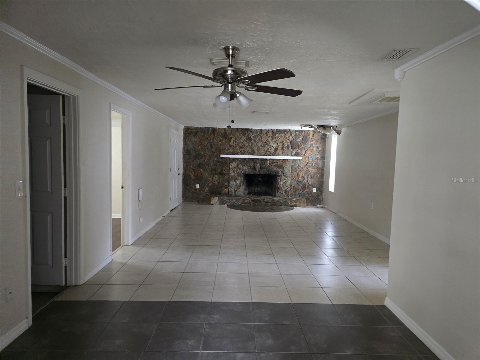 Image 7 of 18 For 7307 50th Avenue N