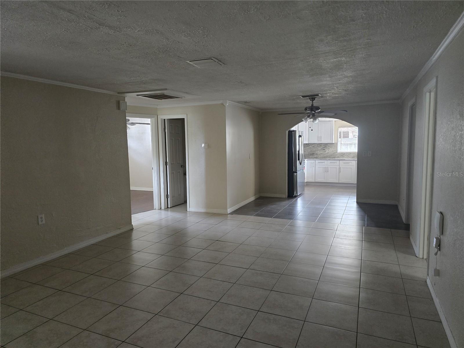 Image 9 of 18 For 7307 50th Avenue N