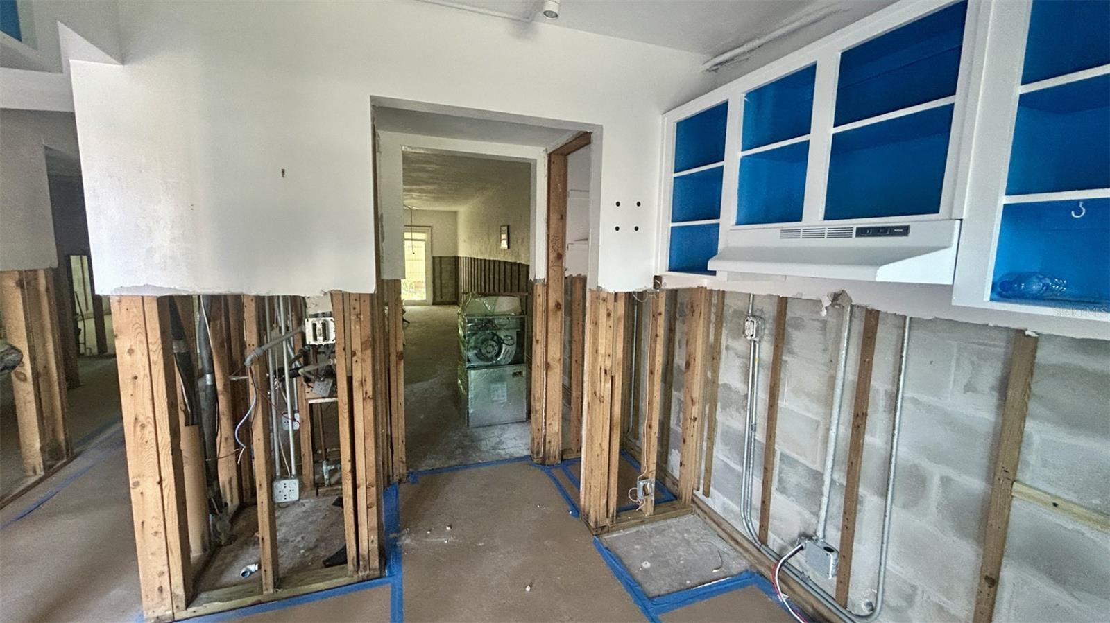 Image 10 of 23 For 4560 Overlook Drive Ne 167