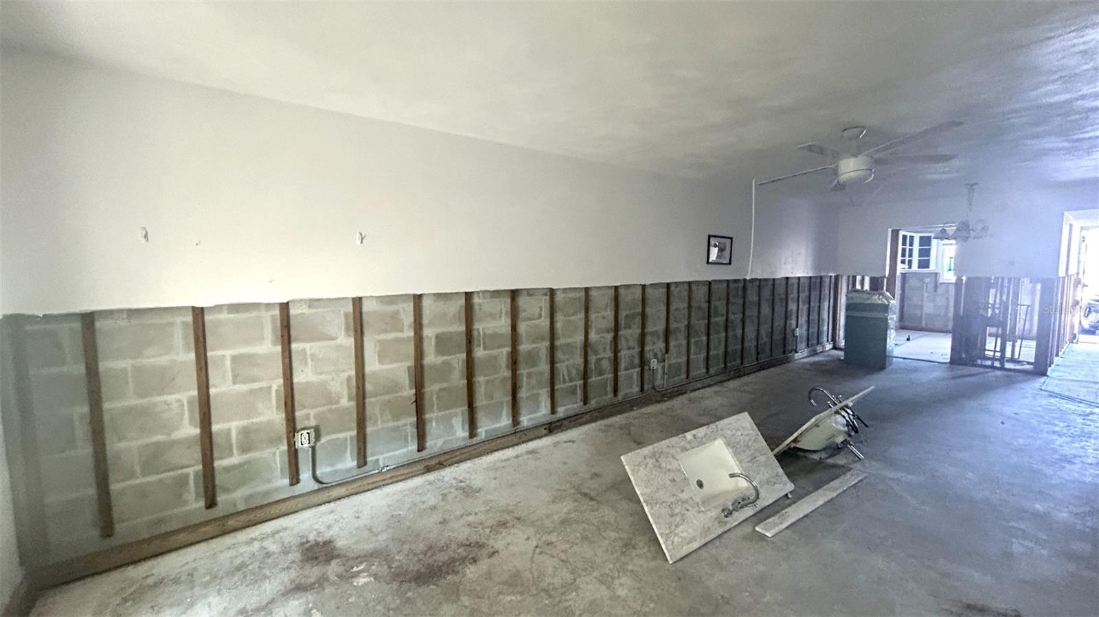 Image 14 of 23 For 4560 Overlook Drive Ne 167