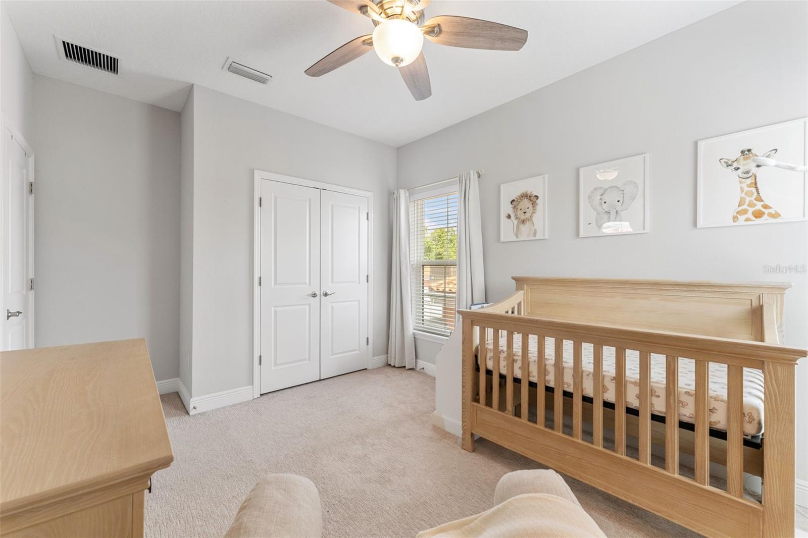 Image 31 of 44 For 412 Albany Avenue 2