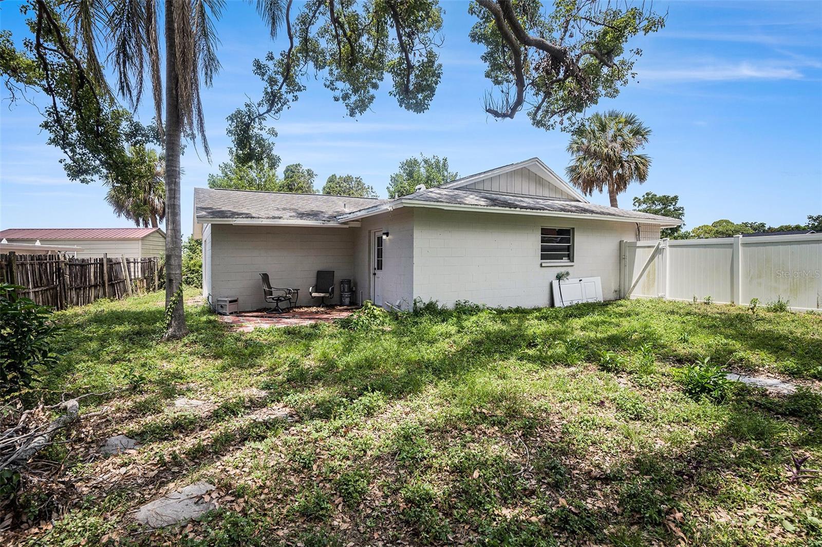 Image 31 of 37 For 7004 Lambright Court