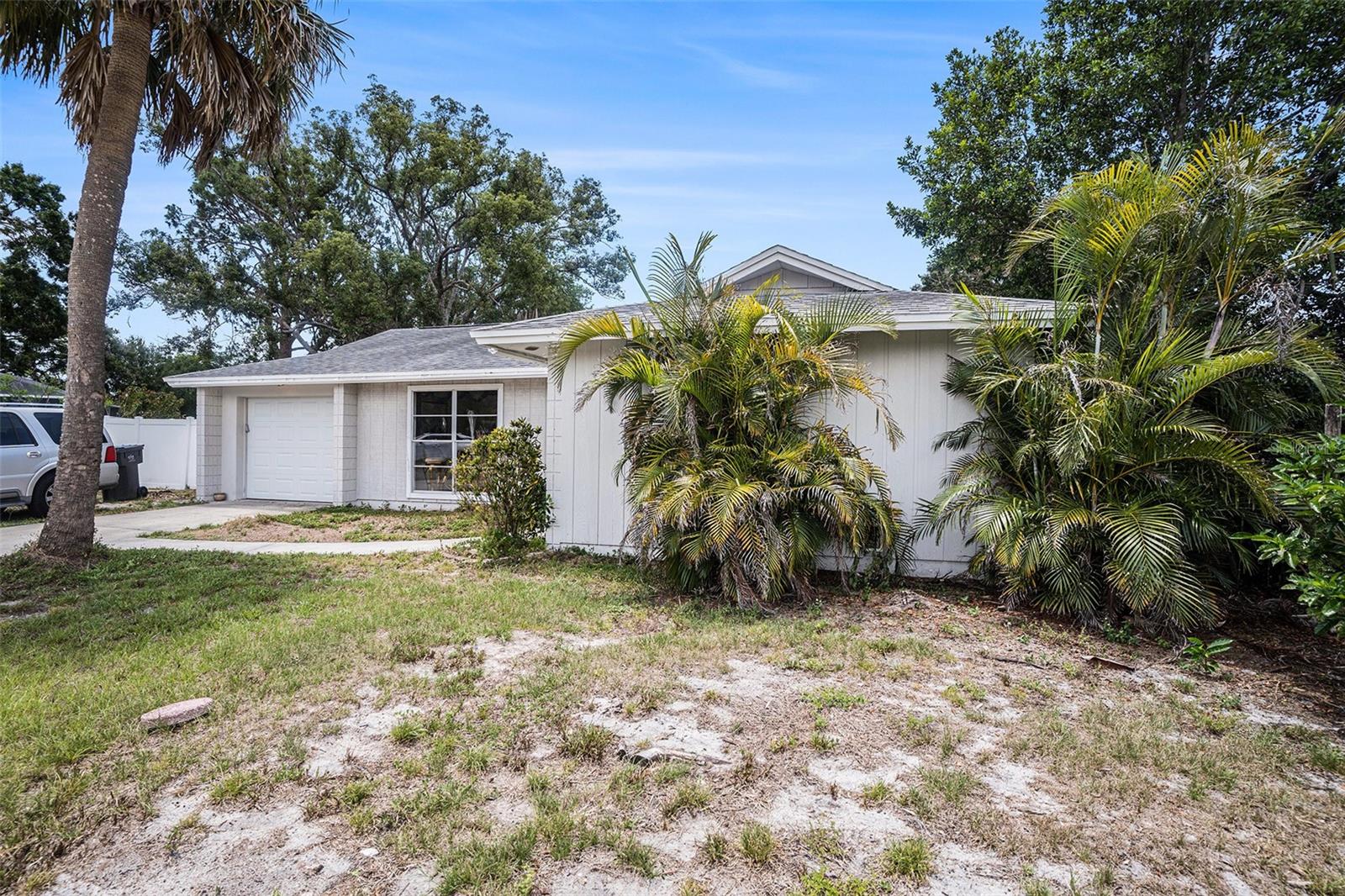 Image 32 of 37 For 7004 Lambright Court