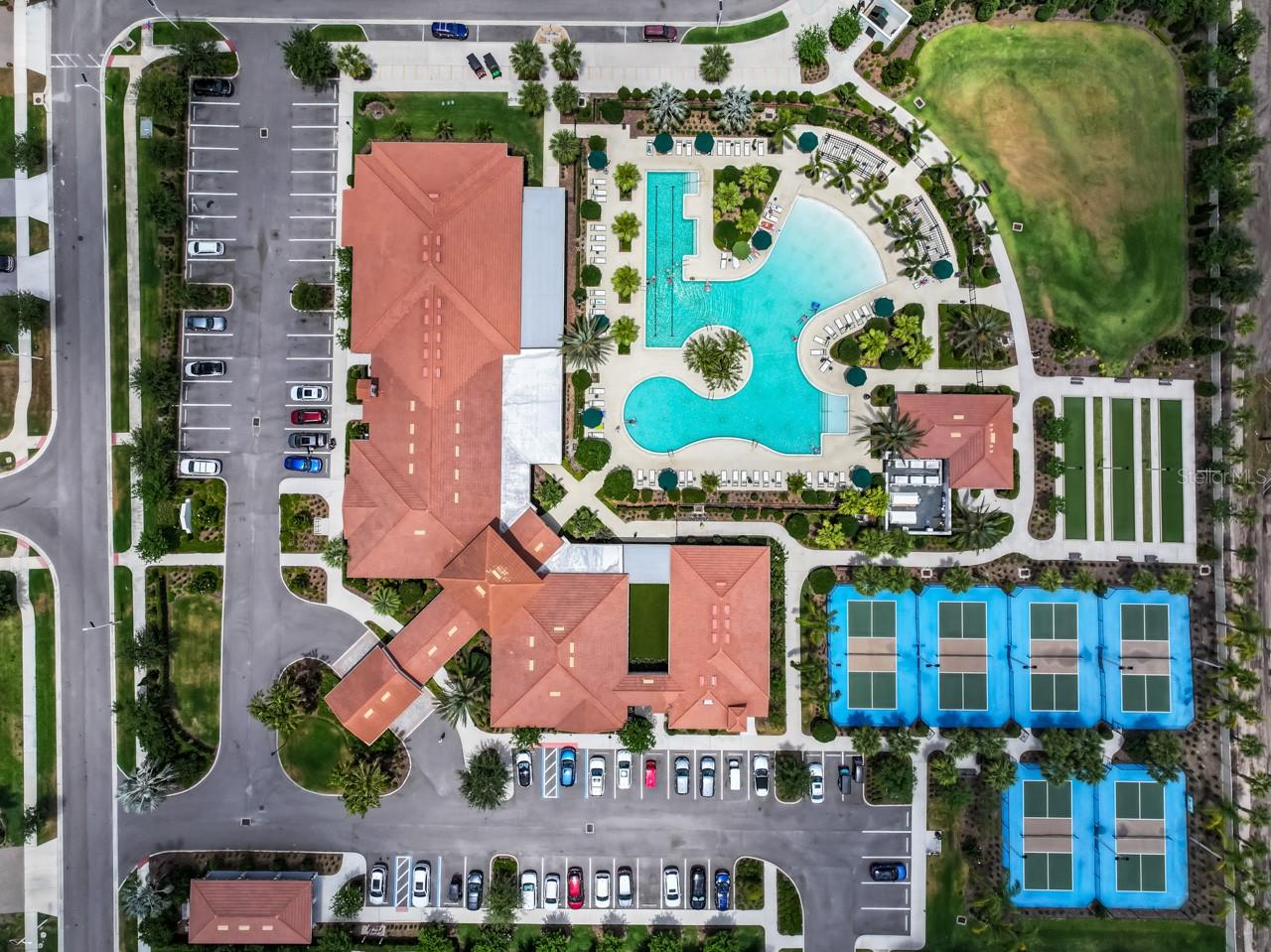 Image 36 of 38 For 17222 Holly Well Avenue