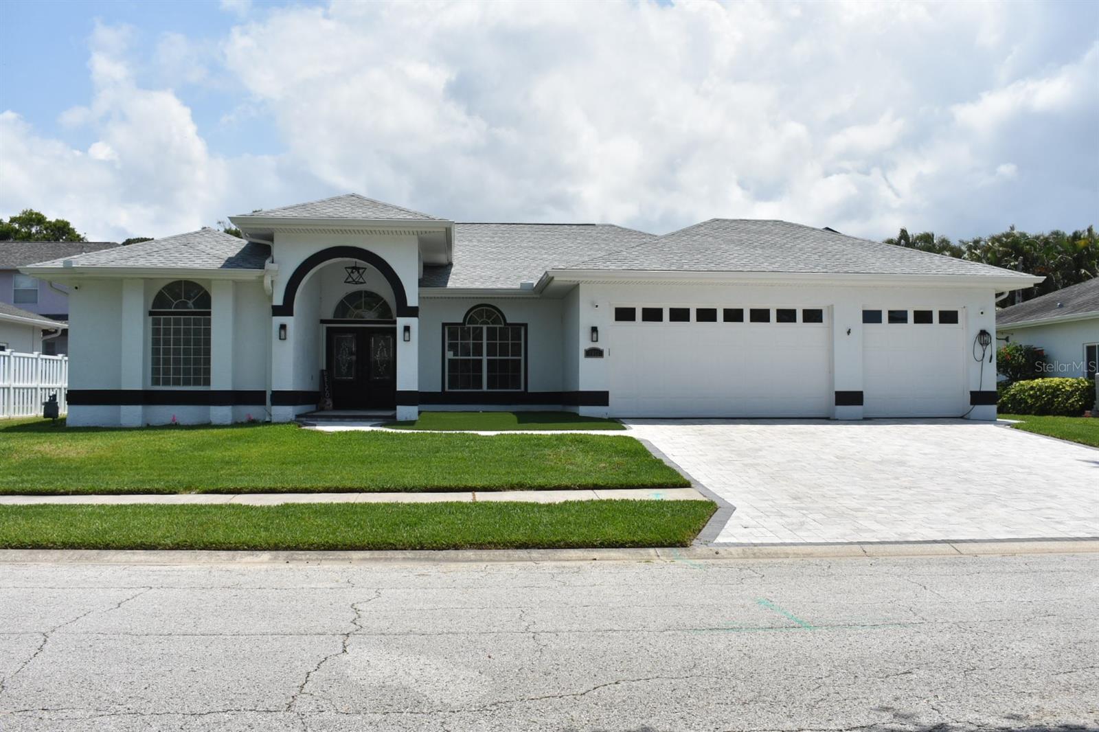 Details for 1961 Dunbrody Court, DUNEDIN, FL 34698
