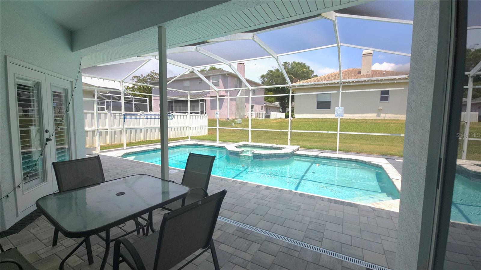 Image 27 of 33 For 1961 Dunbrody Court